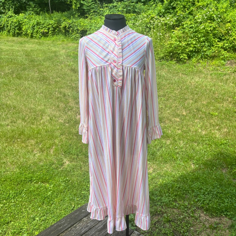 Girl's Large AMERICAN GIRL Kit Kittredge Retired Striped Long Sleeve Nightgown